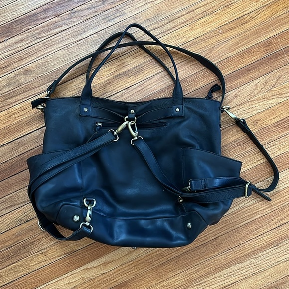 Elevate Utility Bag - Picture 3 of 10